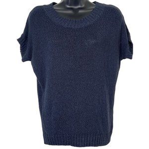 JOAN Vass Women’s Navy Blue Cap Sleeve Top Size Small Lightweight